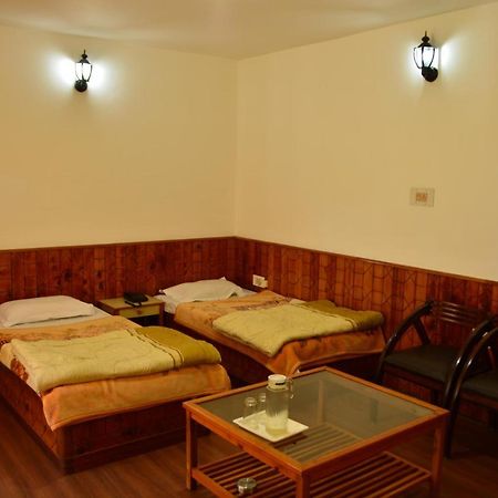 Om-Shanti Villa Manāli Exterior foto