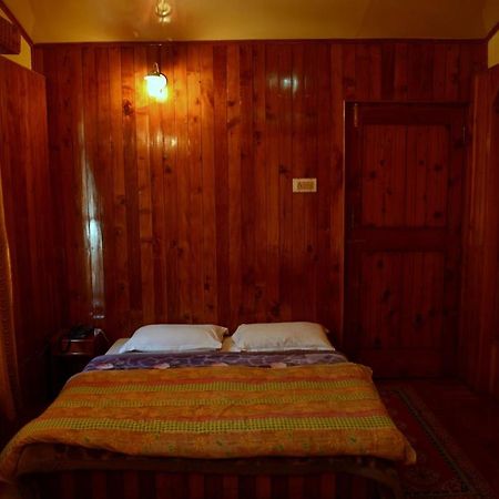 Om-Shanti Villa Manāli Exterior foto