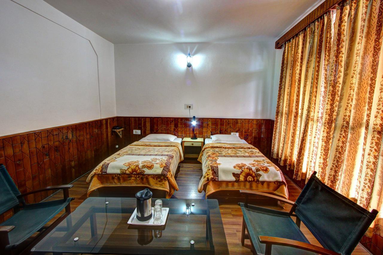 Om-Shanti Villa Manāli Exterior foto