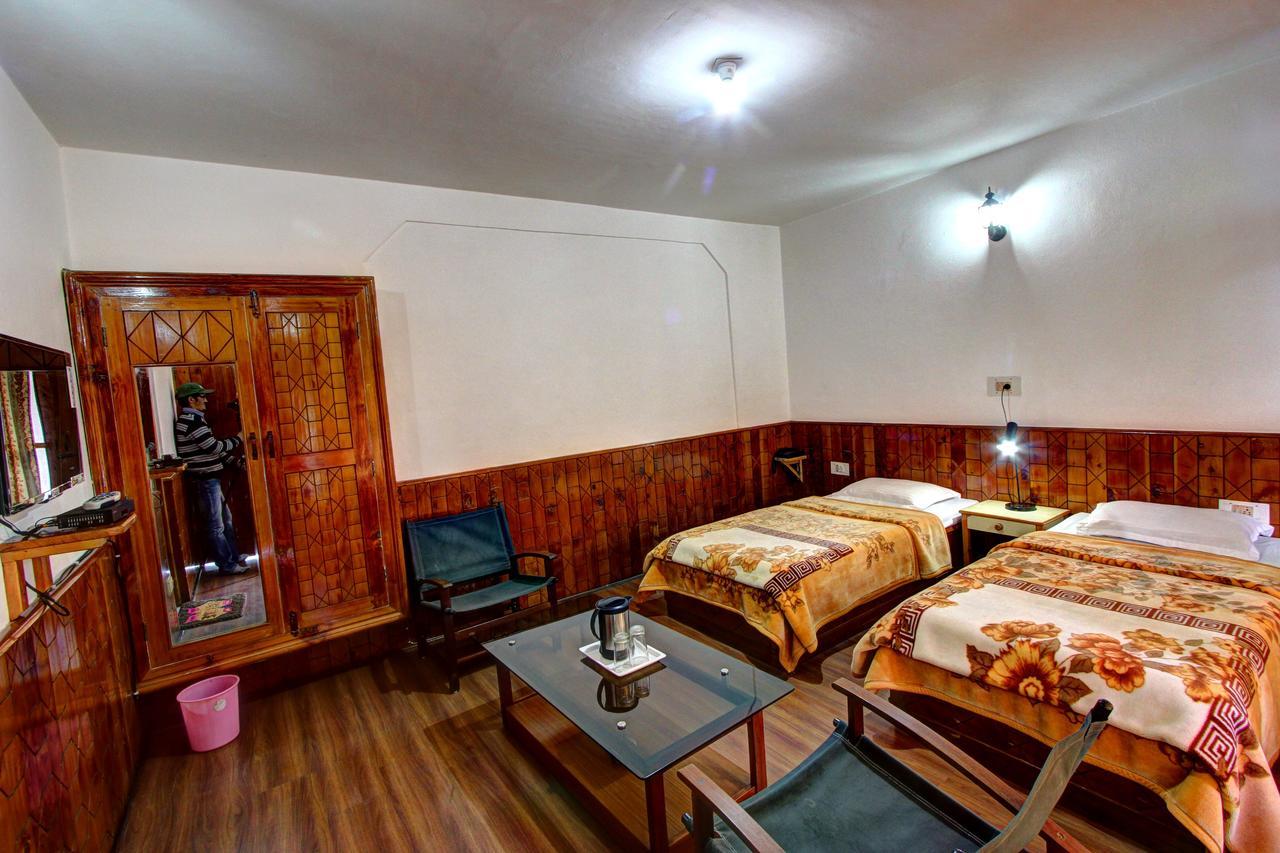 Om-Shanti Villa Manāli Exterior foto